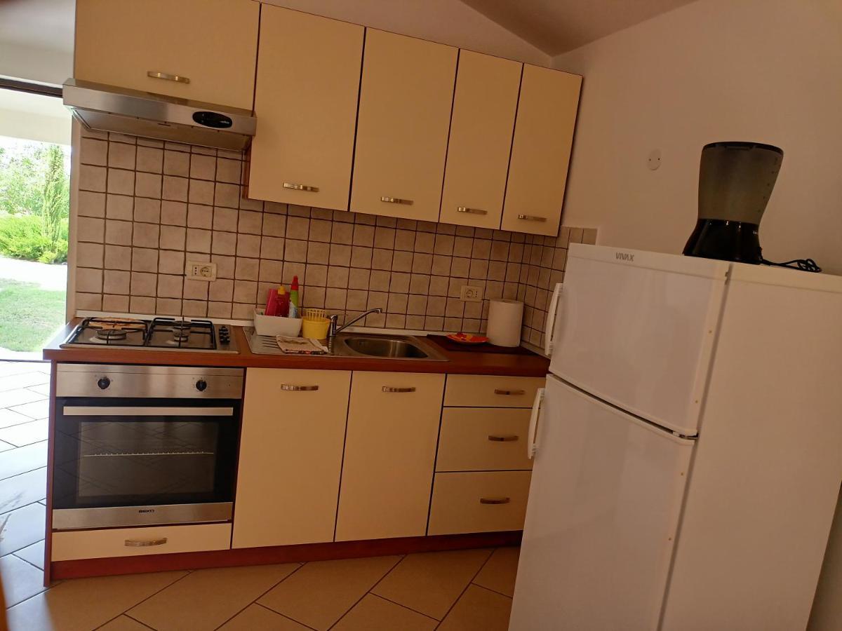 Apartment Studio Ta-Ti Umag Exterior photo