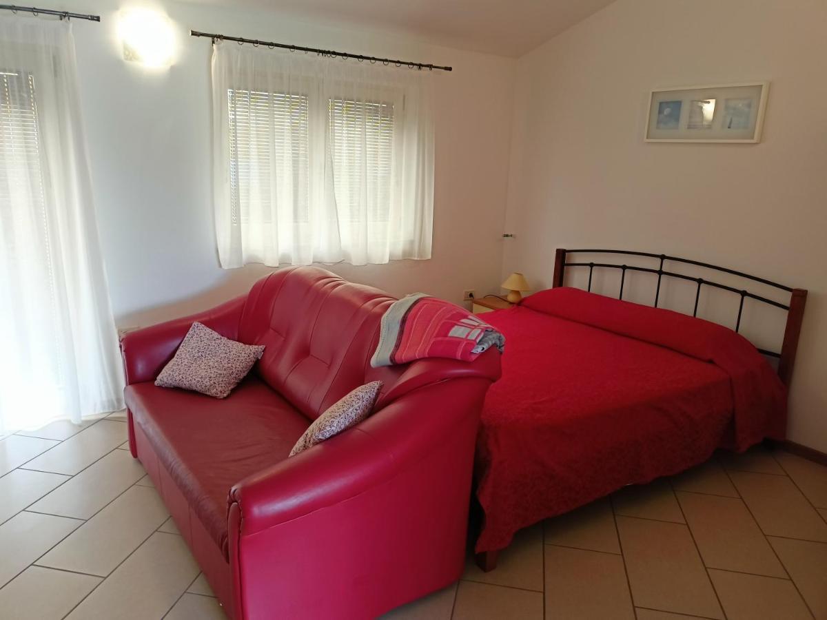 Apartment Studio Ta-Ti Umag Exterior photo